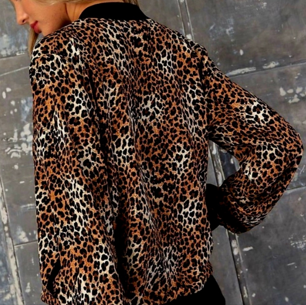 Cheetah  bomber  jacket - Picture 2 of 7
